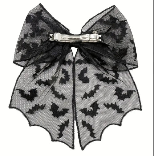 Bats Bow